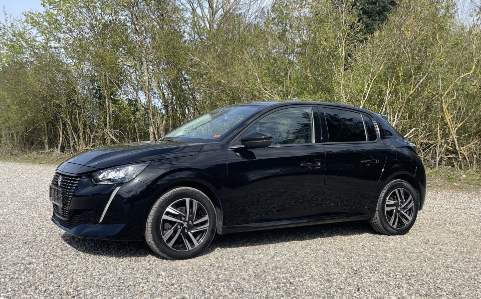Peugeot 208 1,2 PureTech 100 Allure 5d