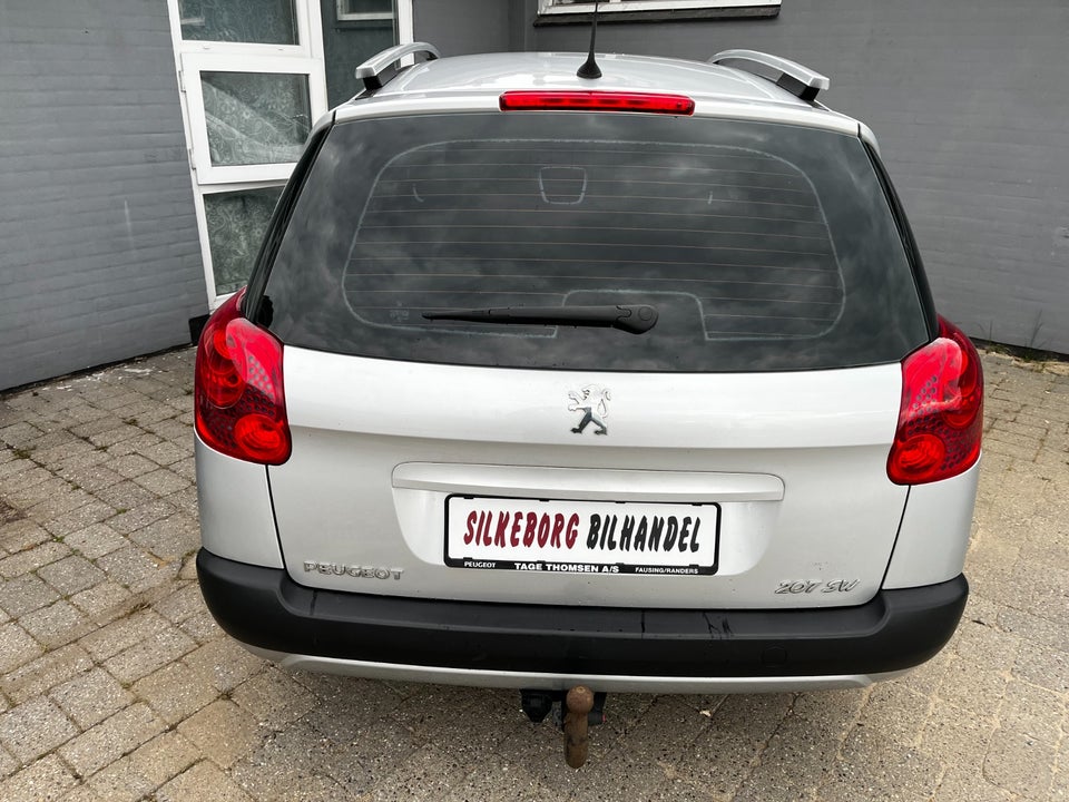 Peugeot 207 1,6 HDi 110 Premium SW 5d