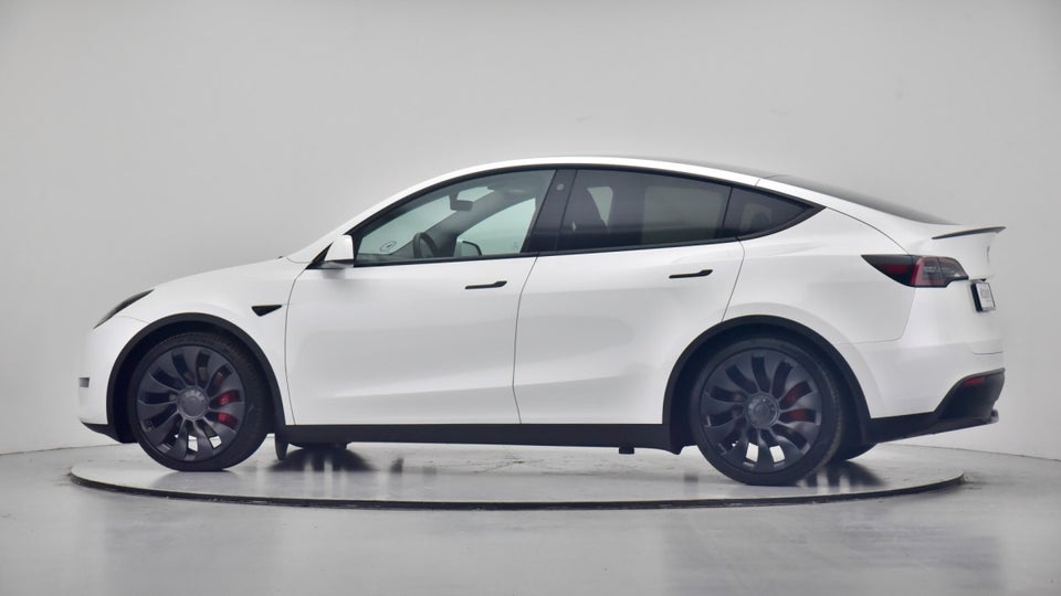 Tesla Model Y Performance AWD 5d