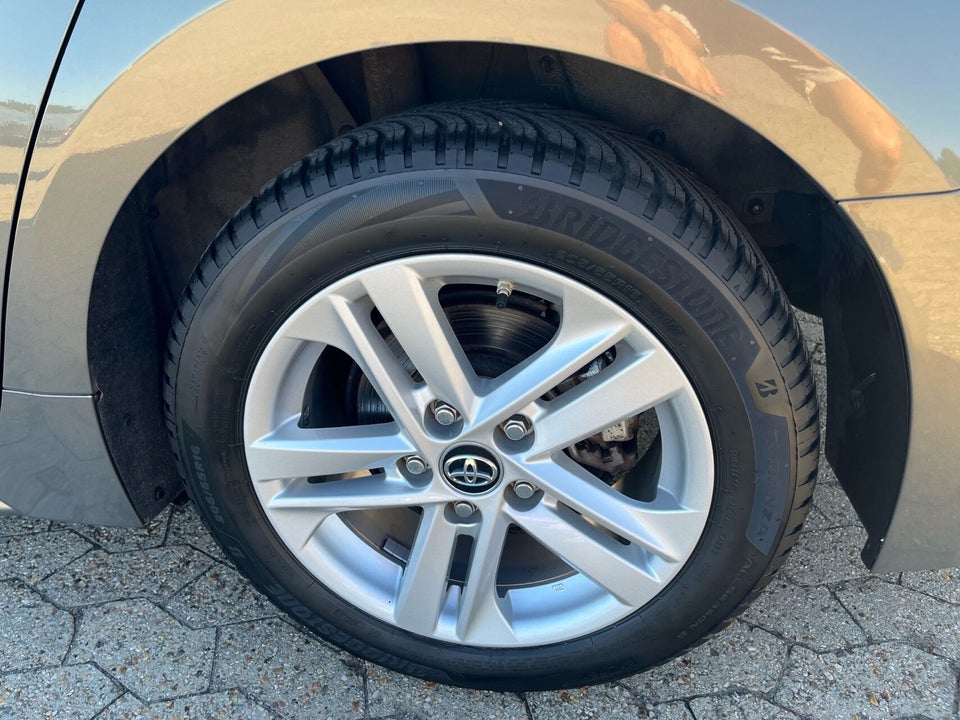 Toyota Corolla 1,8 Hybrid H3 Smart Touring Sports MDS 5d