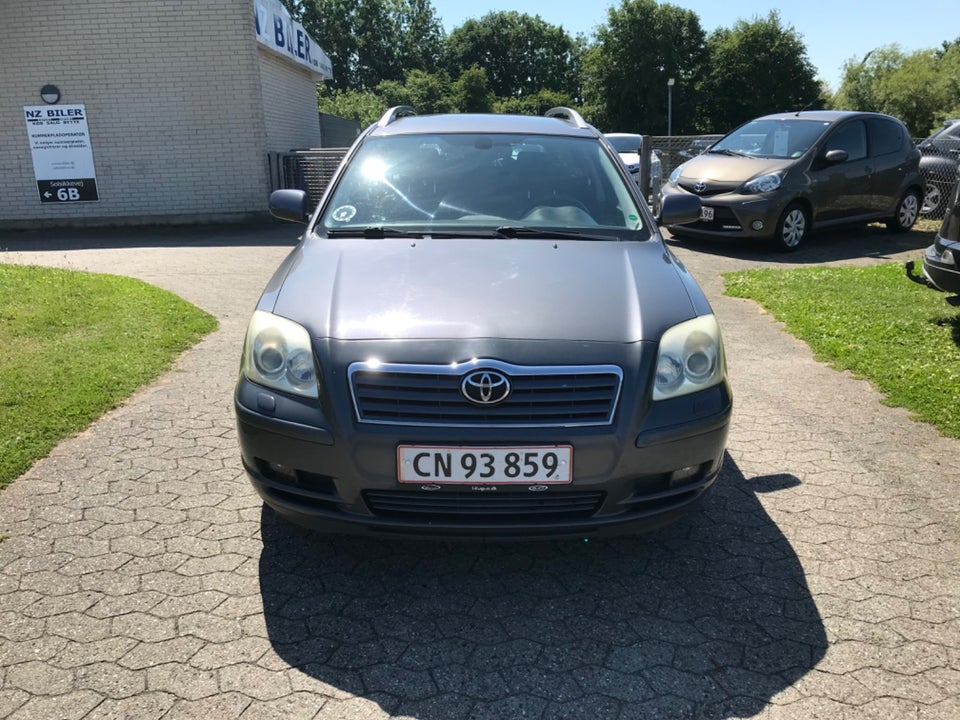 Toyota Avensis 1,8 VVT-i Sol stc. 5d