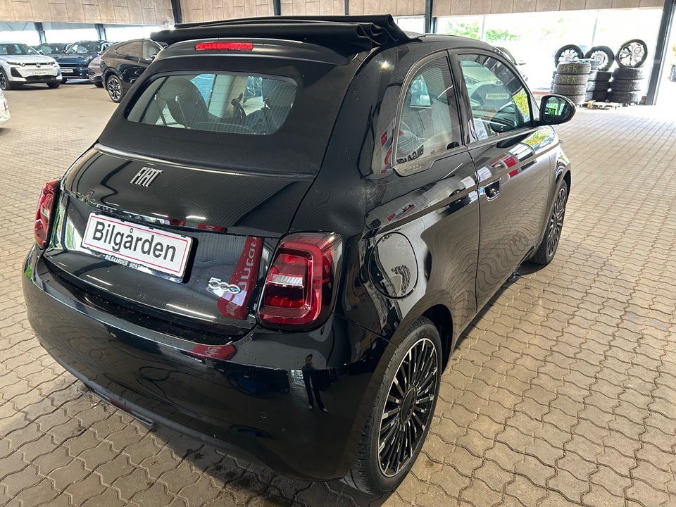 Fiat 500e 42 Icon Cabrio 2d