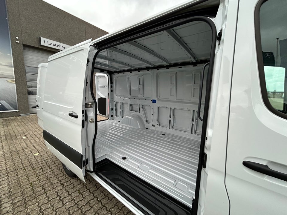 Mercedes Sprinter 317 2,0 CDi A2 Kassevogn PRO RWD