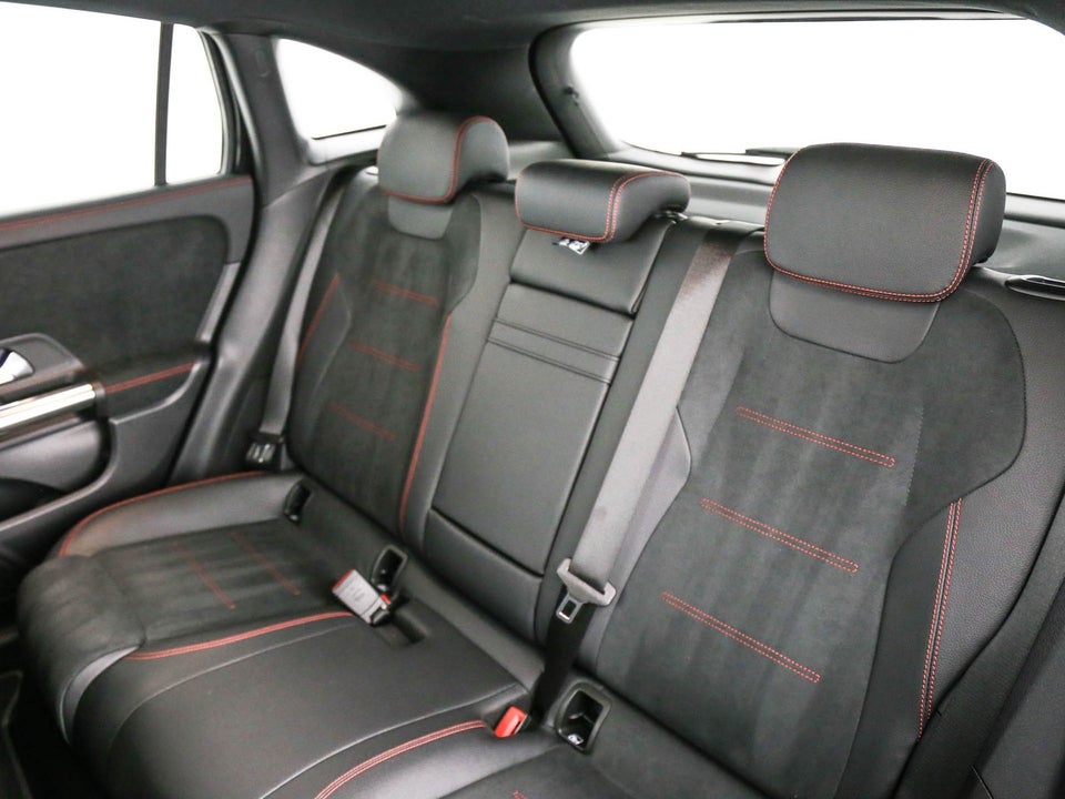 Mercedes EQA250 AMG Line 5d