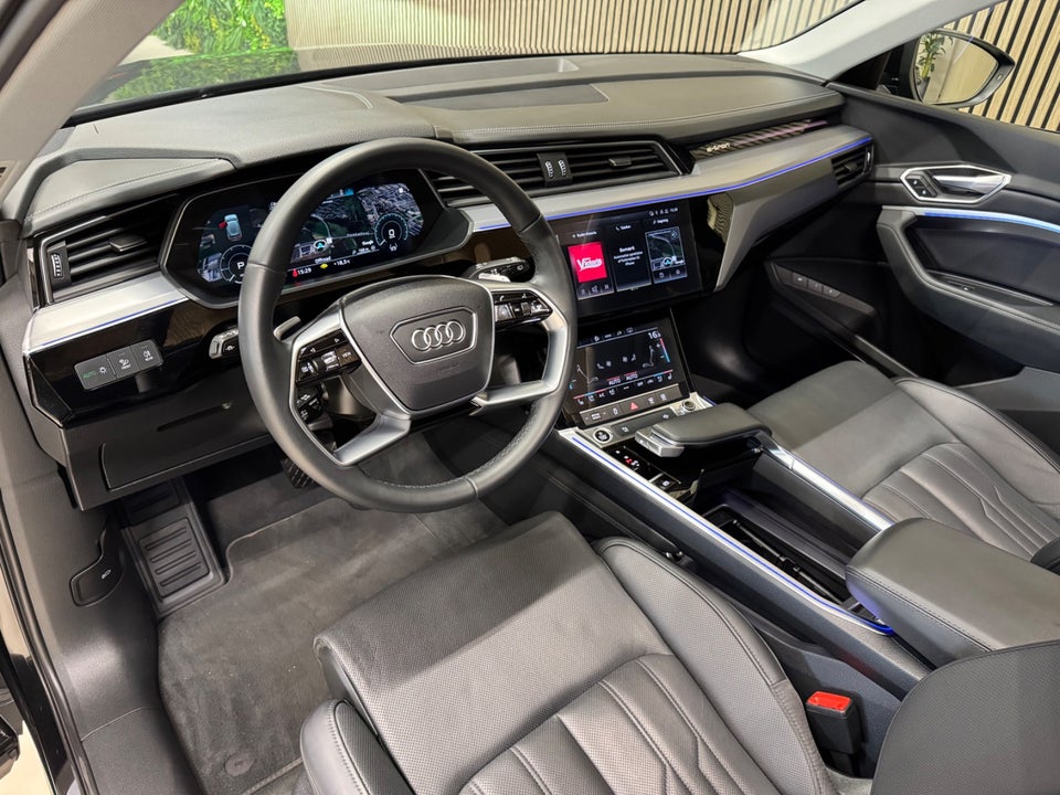 Audi e-tron 55 S-line quattro 5d