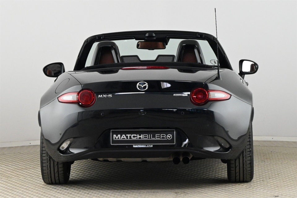 Mazda MX-5 2,0 SkyActiv-G 184 Roadster Cosmo 2d