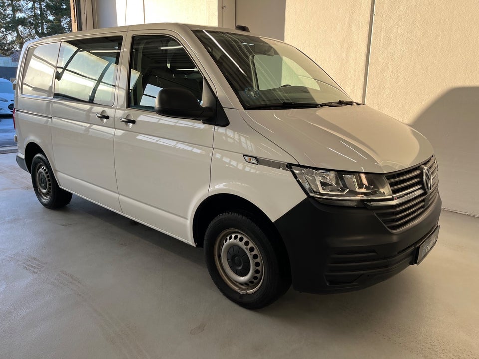 VW Transporter 2,0 TDi 150 Kassevogn DSG 4Motion kort