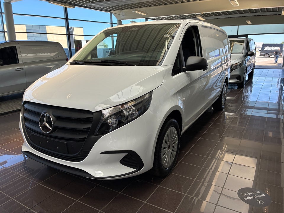 Mercedes Vito 114 2,0 CDi A2 Kassevogn PRO aut. RWD
