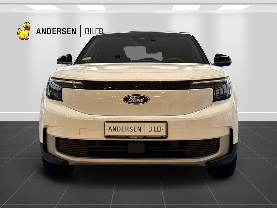 Ford Explorer 77 Premium Extended Range 5d