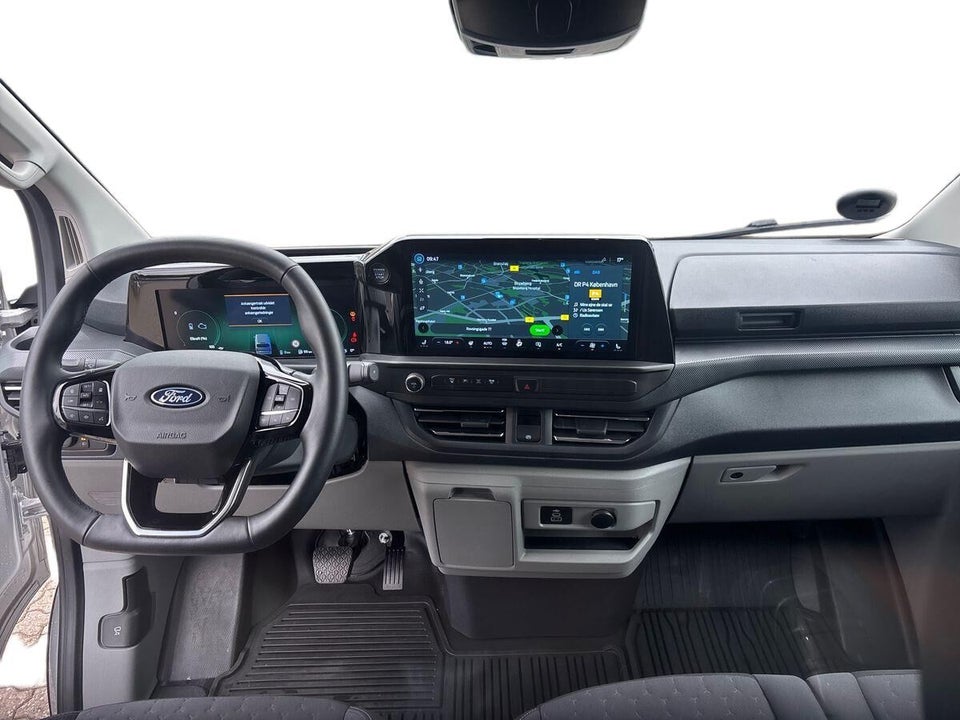 Ford Transit Custom 320 L2 2,5 PHEV Limited CVT