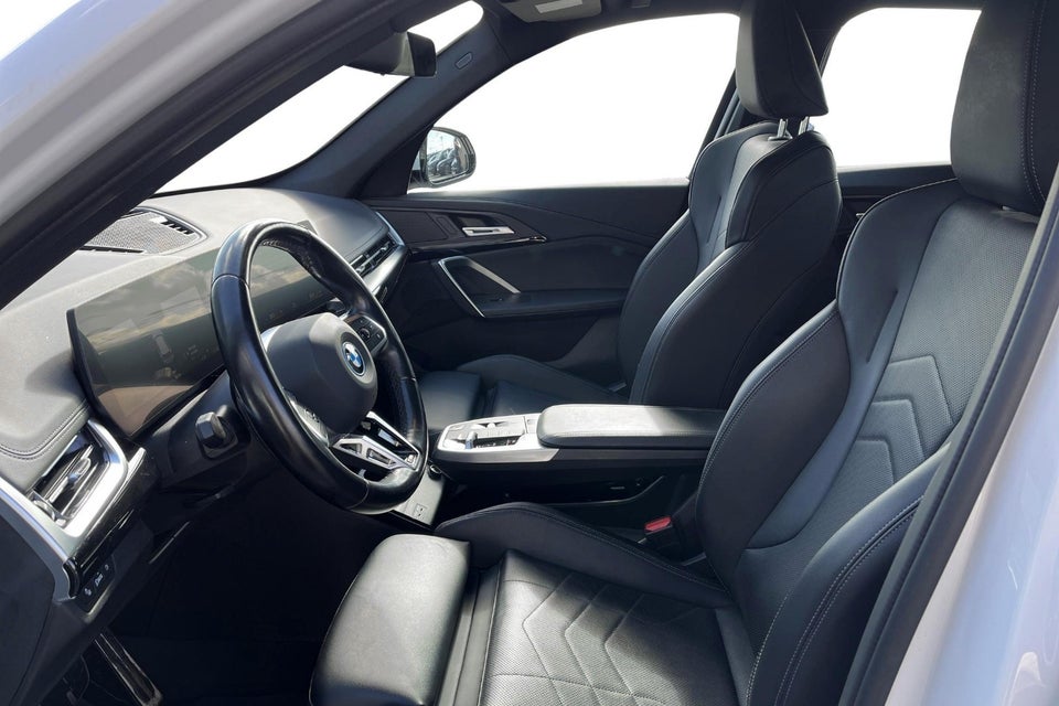 BMW iX1 xDrive30 M-Sport 5d