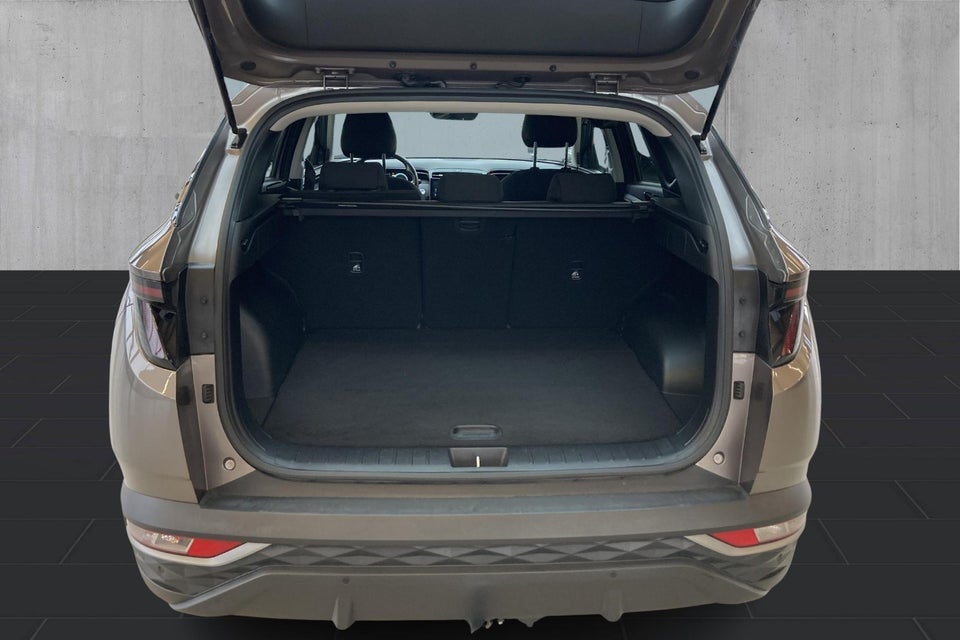 Hyundai Tucson 1,6 T-GDi Essential 5d