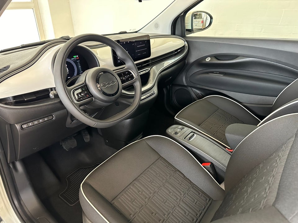 Fiat 500e Comfort Pack Cabrio 2d