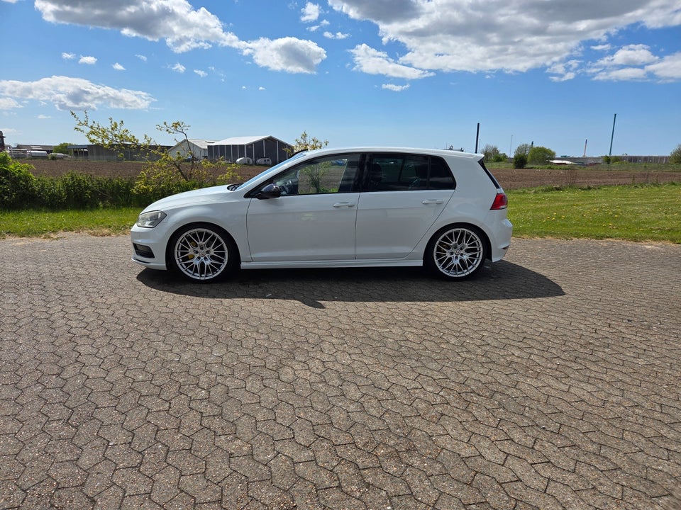VW Golf VII 1,4 TSi 140 R-line DSG BMT 5d
