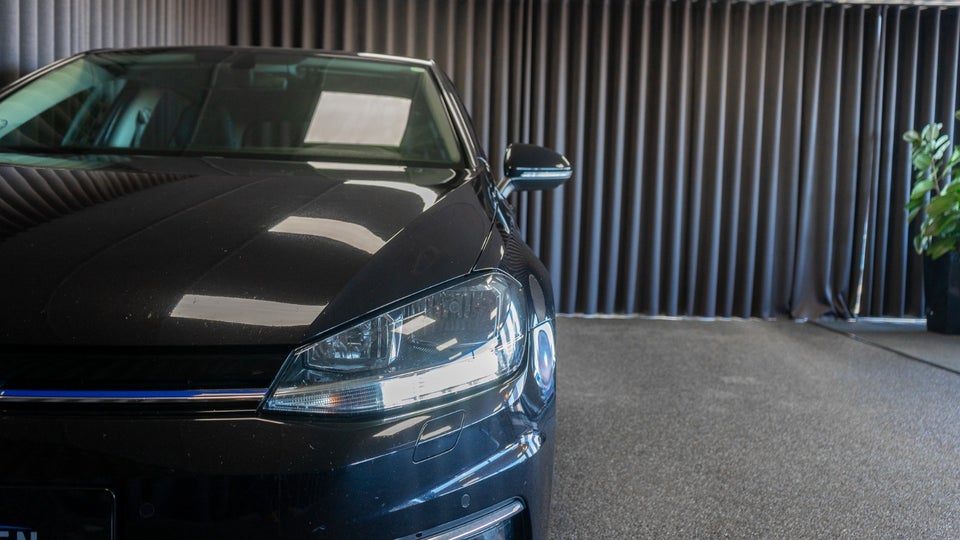 VW Golf VII 1,5 TSi 130 Comfortline DSG 5d