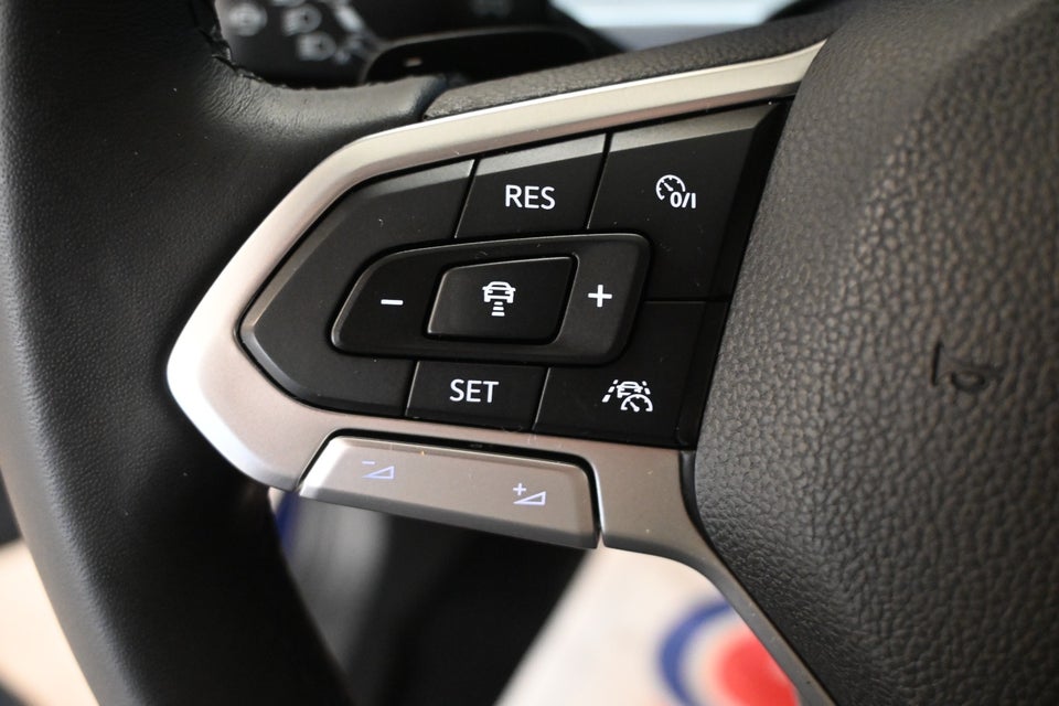 VW Golf VIII 1,5 eTSi 150 Style DSG 5d