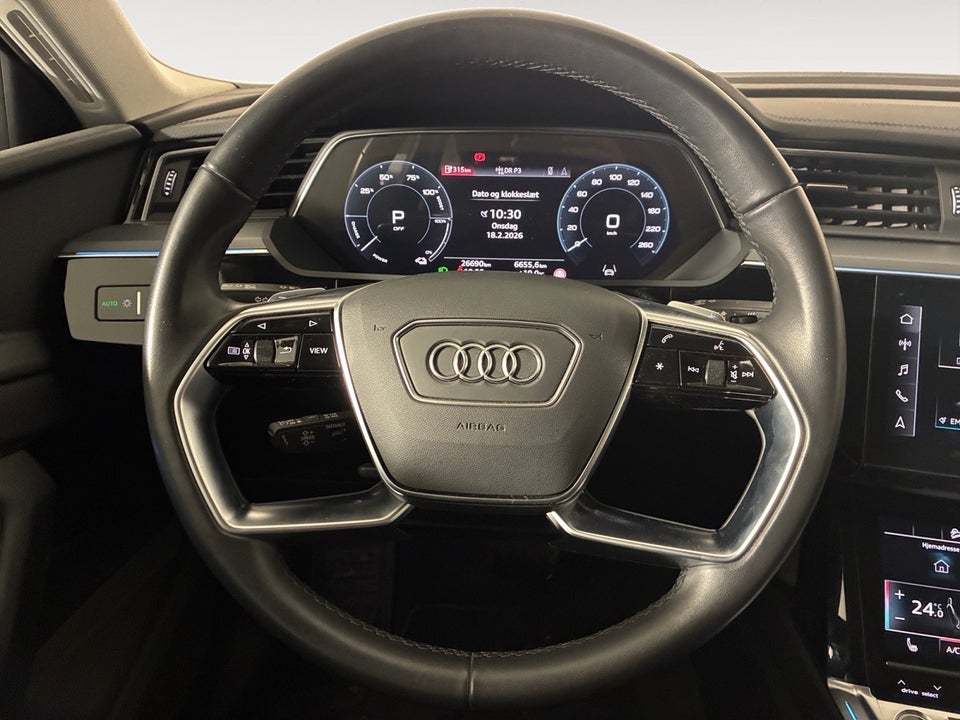 Audi Q8 e-tron 50 Prestige quattro 5d