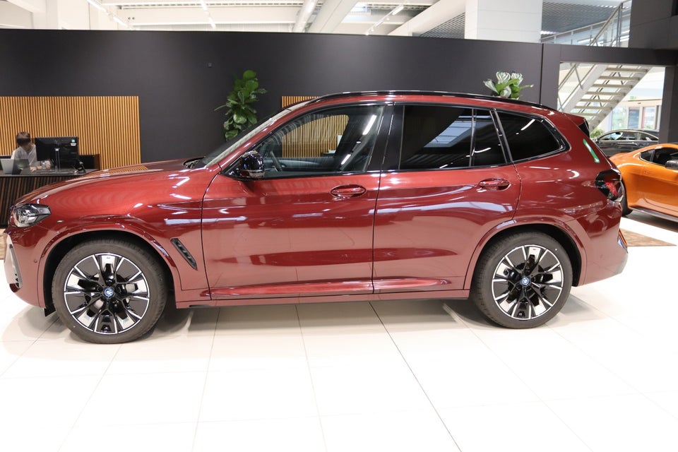 BMW iX3 Charged Plus M-Sport 5d