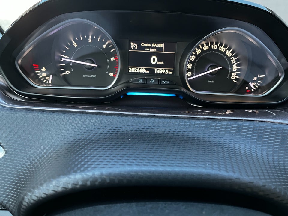 Peugeot 2008 1,4 HDi 68 City Style 5d