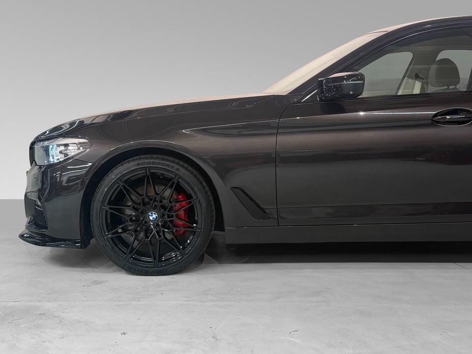 BMW 530d 3,0 Luxury Line aut. 4d