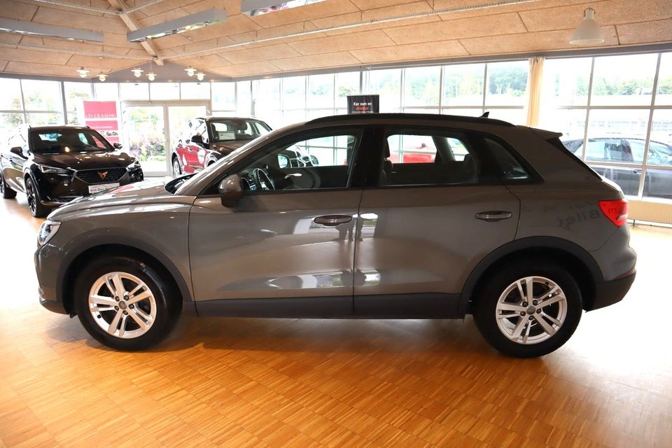 Audi Q3 35 TFSi Advanced Prestige S-tr. 5d