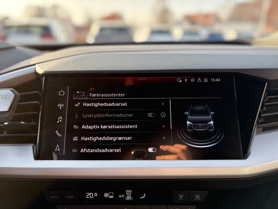 Audi Q4 e-tron 40 Advanced 5d