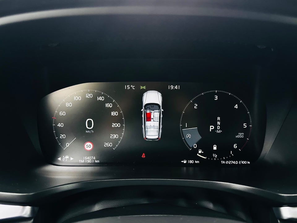 Volvo V60 2,0 B4 197 Momentum aut. 5d
