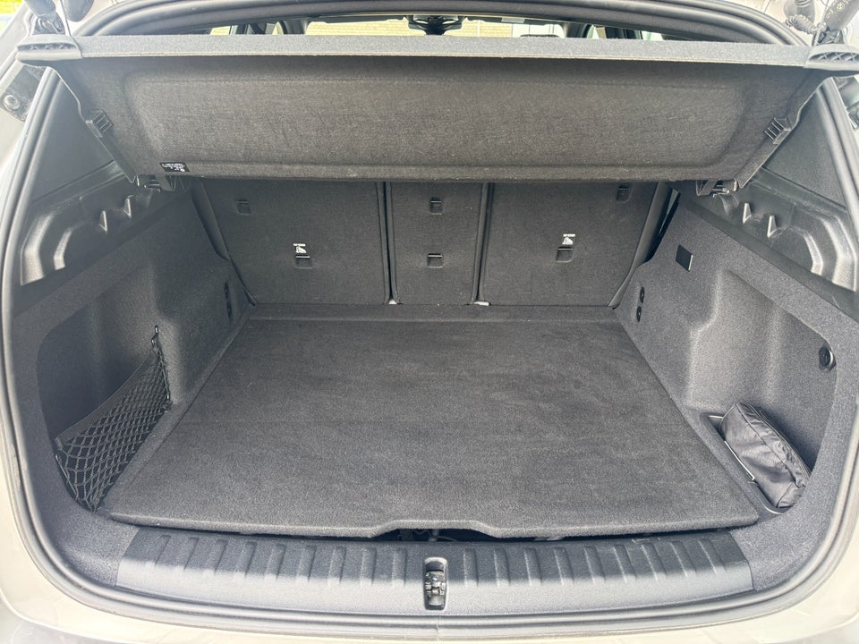 BMW iX1 xDrive30 M-Sport Premium 5d