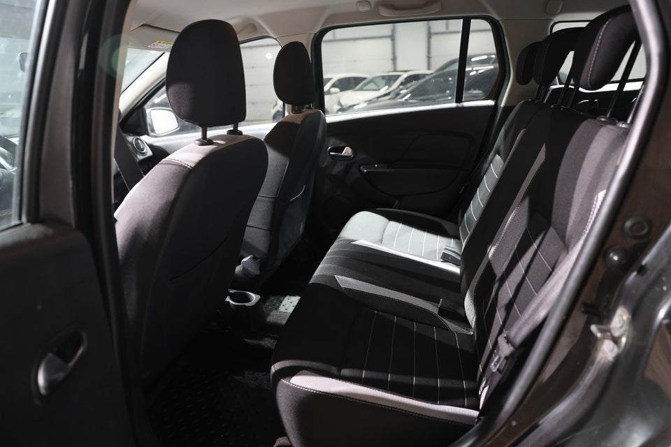 Dacia Logan 0,9 TCe 90 Ambiance MCV 5d