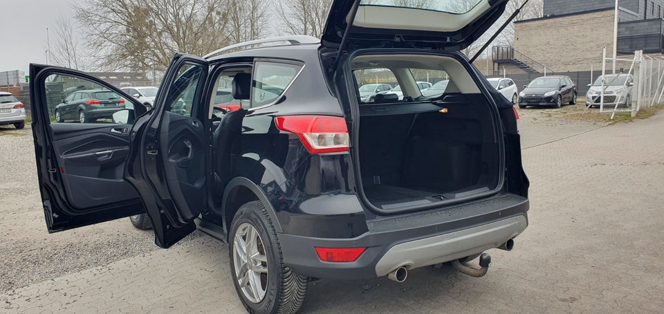 Ford Kuga 1,5 SCTi 150 Titanium 5d