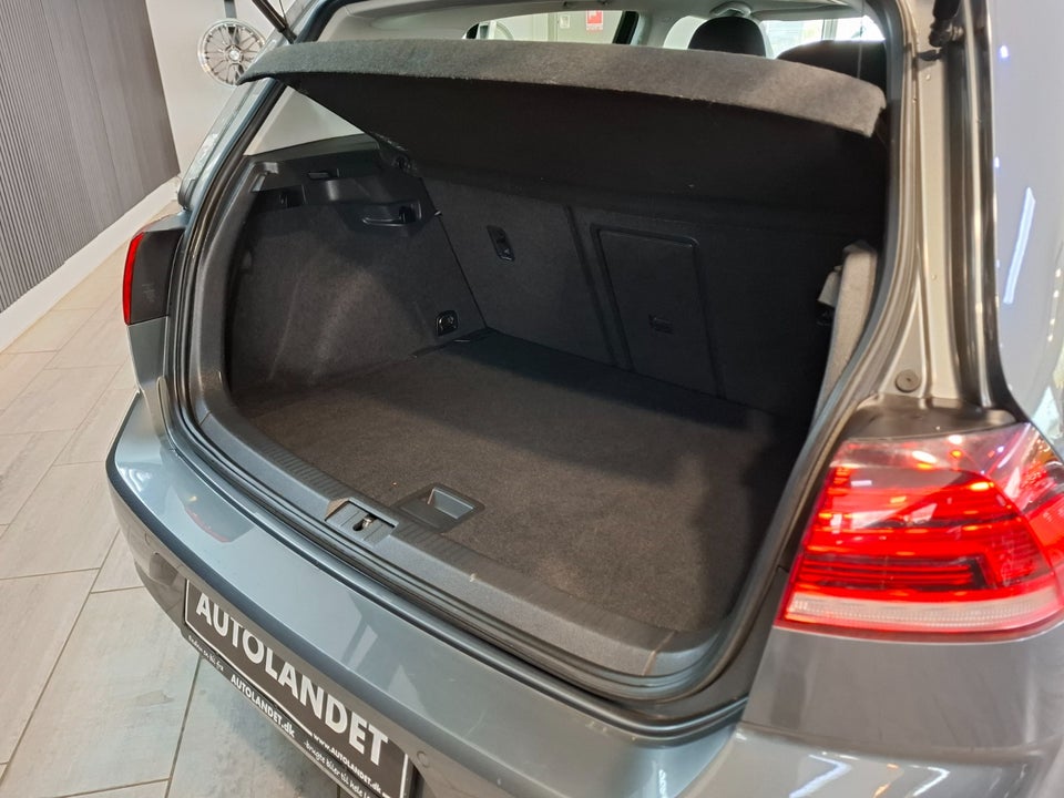 VW Golf VII 1,5 TSi 130 Comfortline DSG 5d