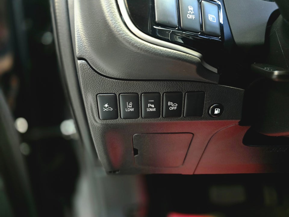 Mitsubishi Outlander 2,4 PHEV Intro Edition CVT 4WD 5d