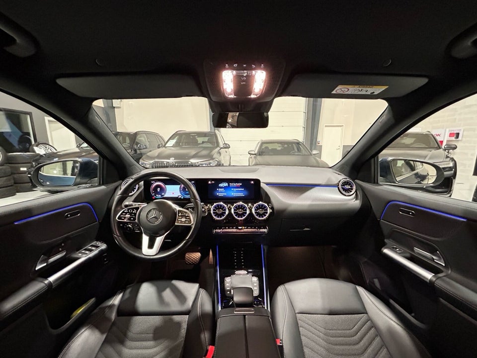 Mercedes EQA300 Progressive 4Matic 5d