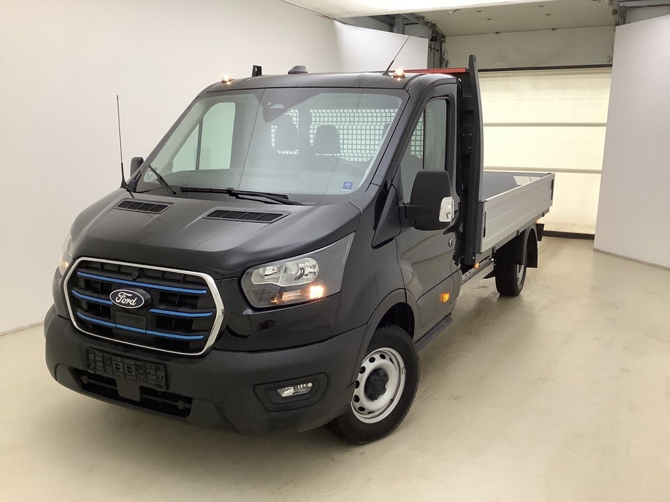 Ford E-Transit 350 L3 Chassis 68 Trend H1 RWD