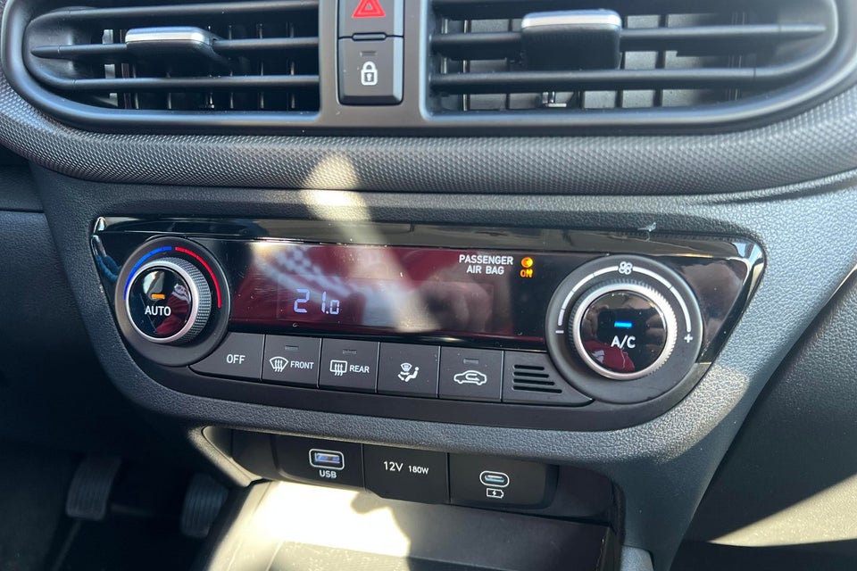 Hyundai i10 1,0 MPi Advanced 5d