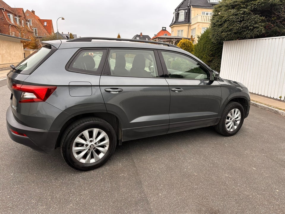 Skoda Karoq 1,0 TSi 115 Ambition 5d