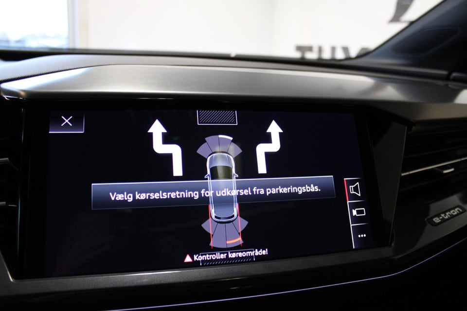 Audi Q4 e-tron 40 S-line 5d