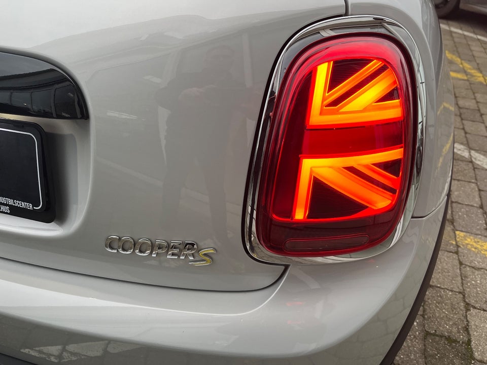 MINI Cooper SE Classic Trim 3d