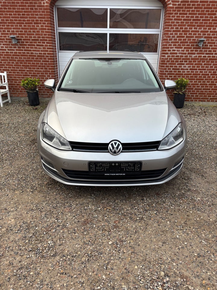 VW Golf VII 1,6 TDi 105 Comfortline DSG BMT 5d