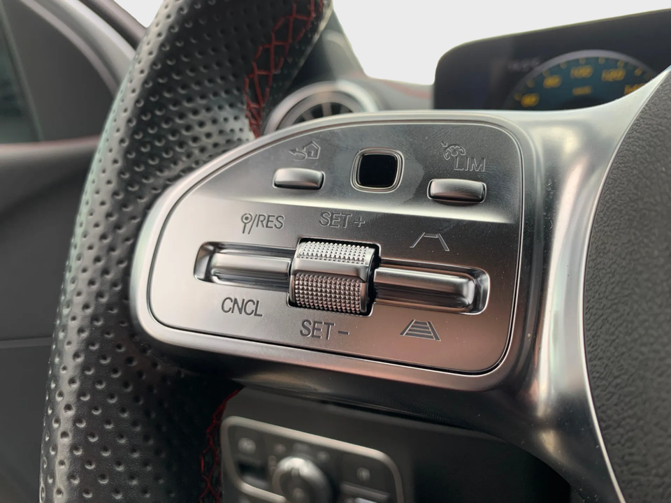 Mercedes EQA250 AMG Line 5d