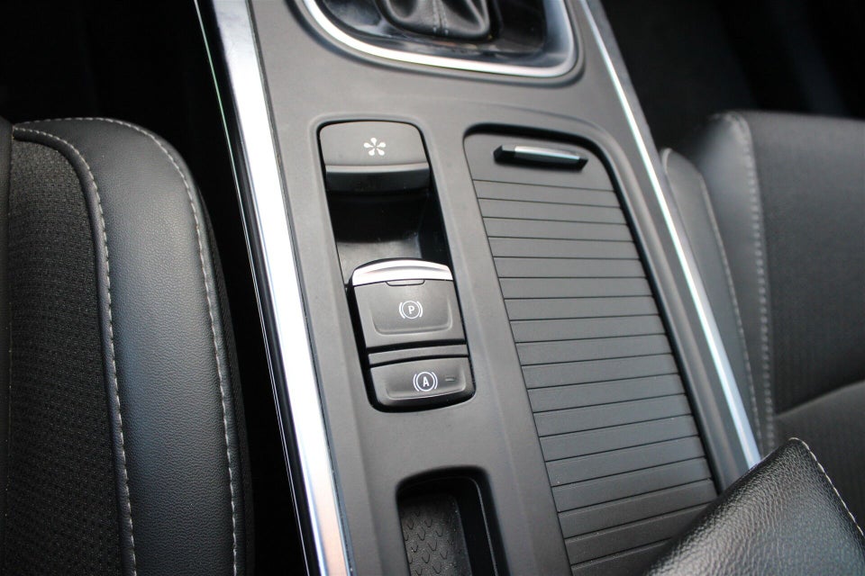 Renault Megane IV 1,6 E-Tech Intens Sport Tourer 5d