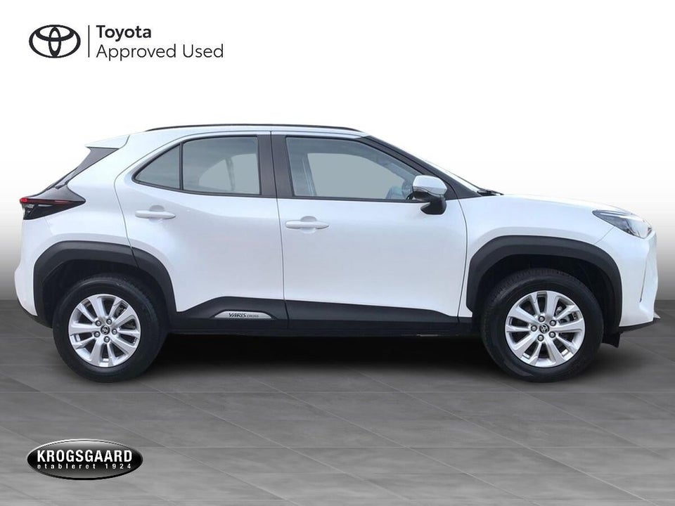 Toyota Yaris Cross 1,5 Hybrid Active Tech e-CVT 5d