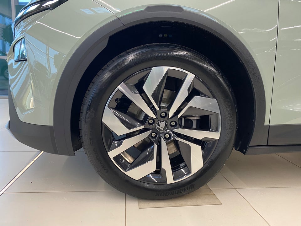 Skoda Elroq 60 iV Sportline 5d