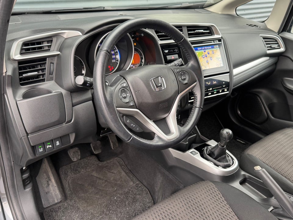 Honda Jazz 1,3 i-VTEC Elegance 5d