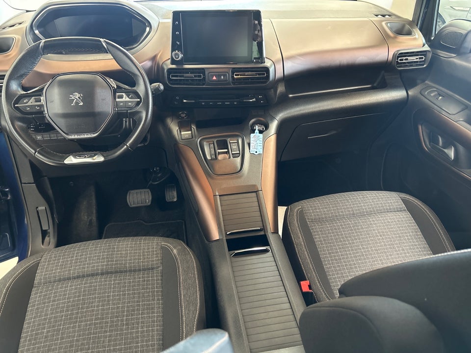 Peugeot e-Rifter 50 GT L2 7prs 5d