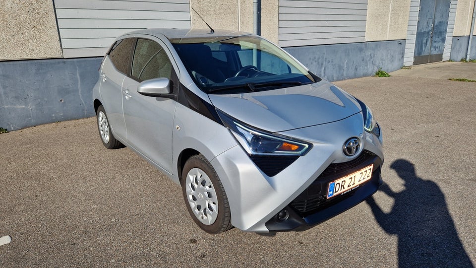 Toyota Aygo 1,0 VVT-i x-pression 5d