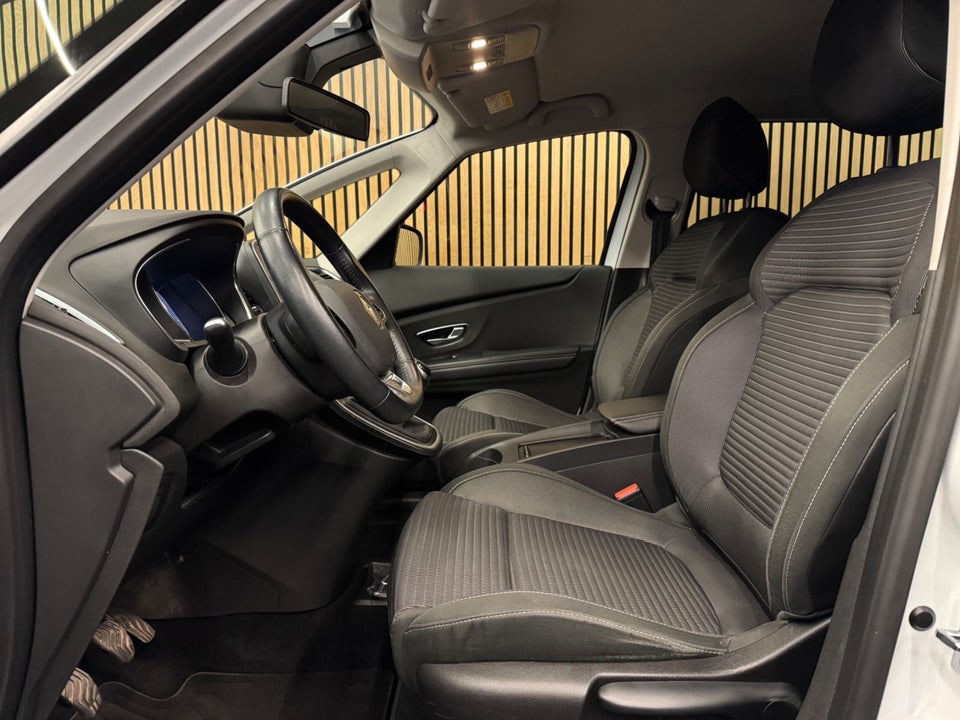 Renault Grand Scenic IV 1,2 TCe 130 Zen 7prs 5d