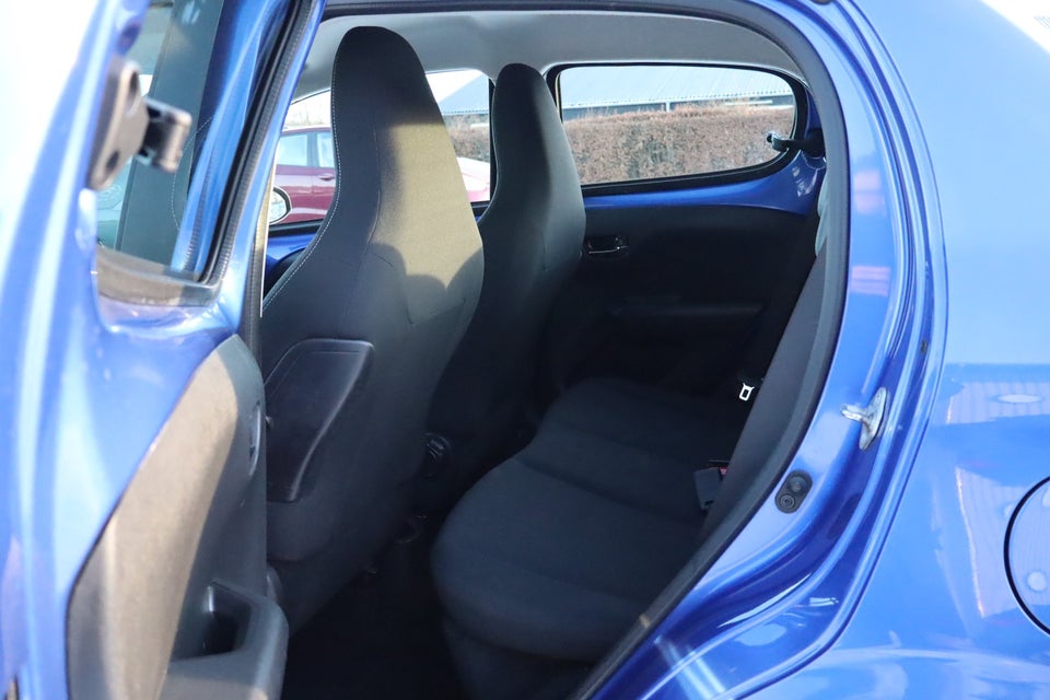 Peugeot 108 1,0 e-VTi 72 Allure+ 5d