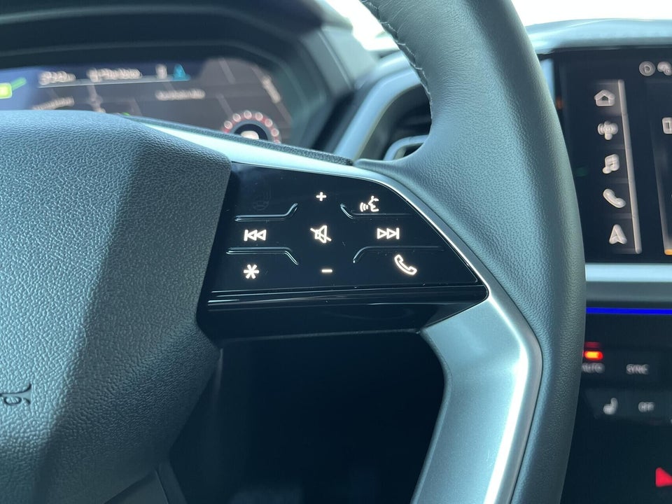 Audi Q4 e-tron 45 Progress quattro 5d