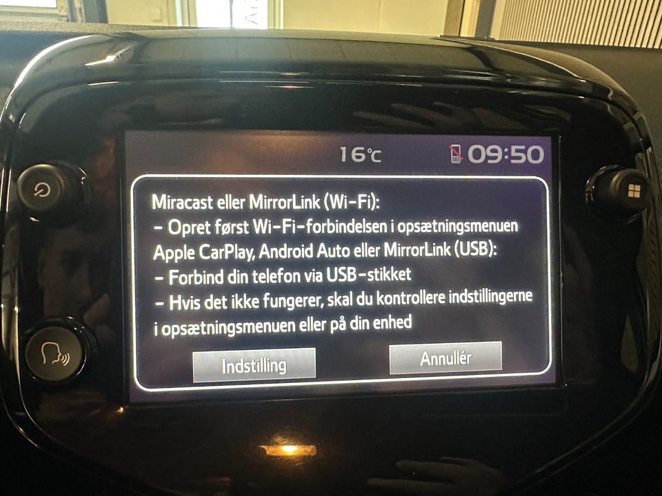 Citroën C1 1,0 VTi Shine 5d